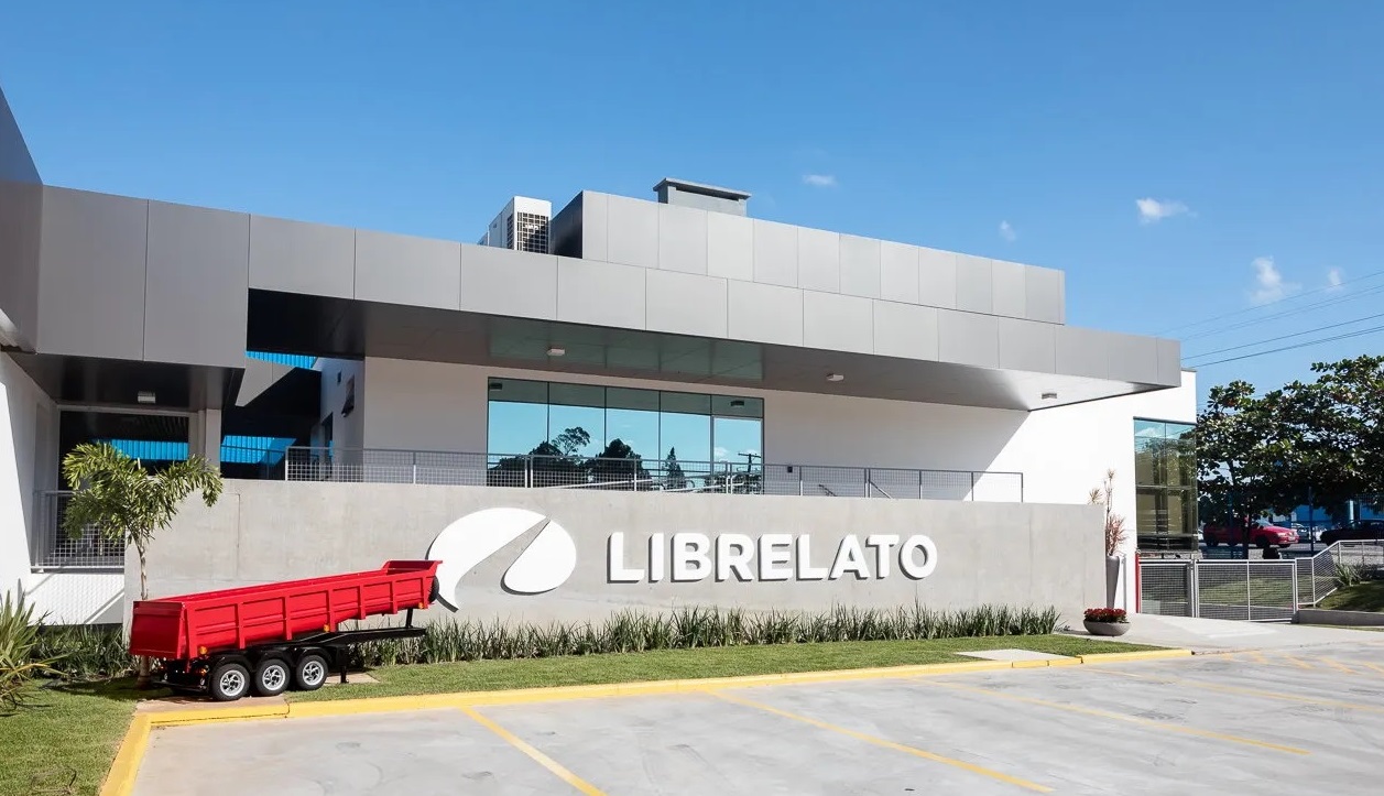 LIBRELATO COMPLETA 54 ANOS E REFORÇA COMPROMISSO EM FAZER PARA DURAR